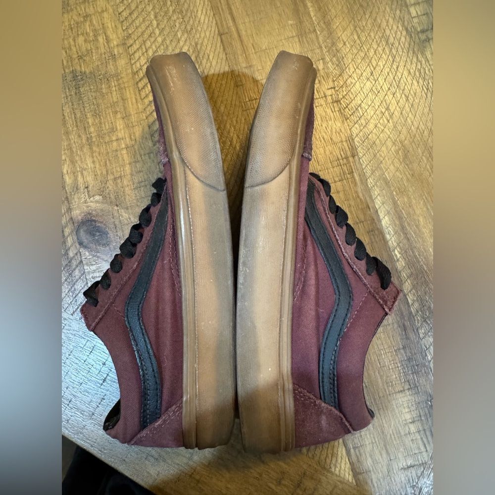 Vans Maroon and Black Gum Sole Classic Old School Sneakers - Picture 7 of 11